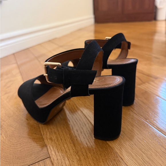 L’INTERVALLE Black Chunky Heels - Picture 2 of 6